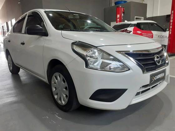 NISSAN VERSA 1.6 16V FLEXSTART V-DRIVE MANUAL NISSAN VERSA 1.6 16V FLEXSTART V-DRIVE MANUAL